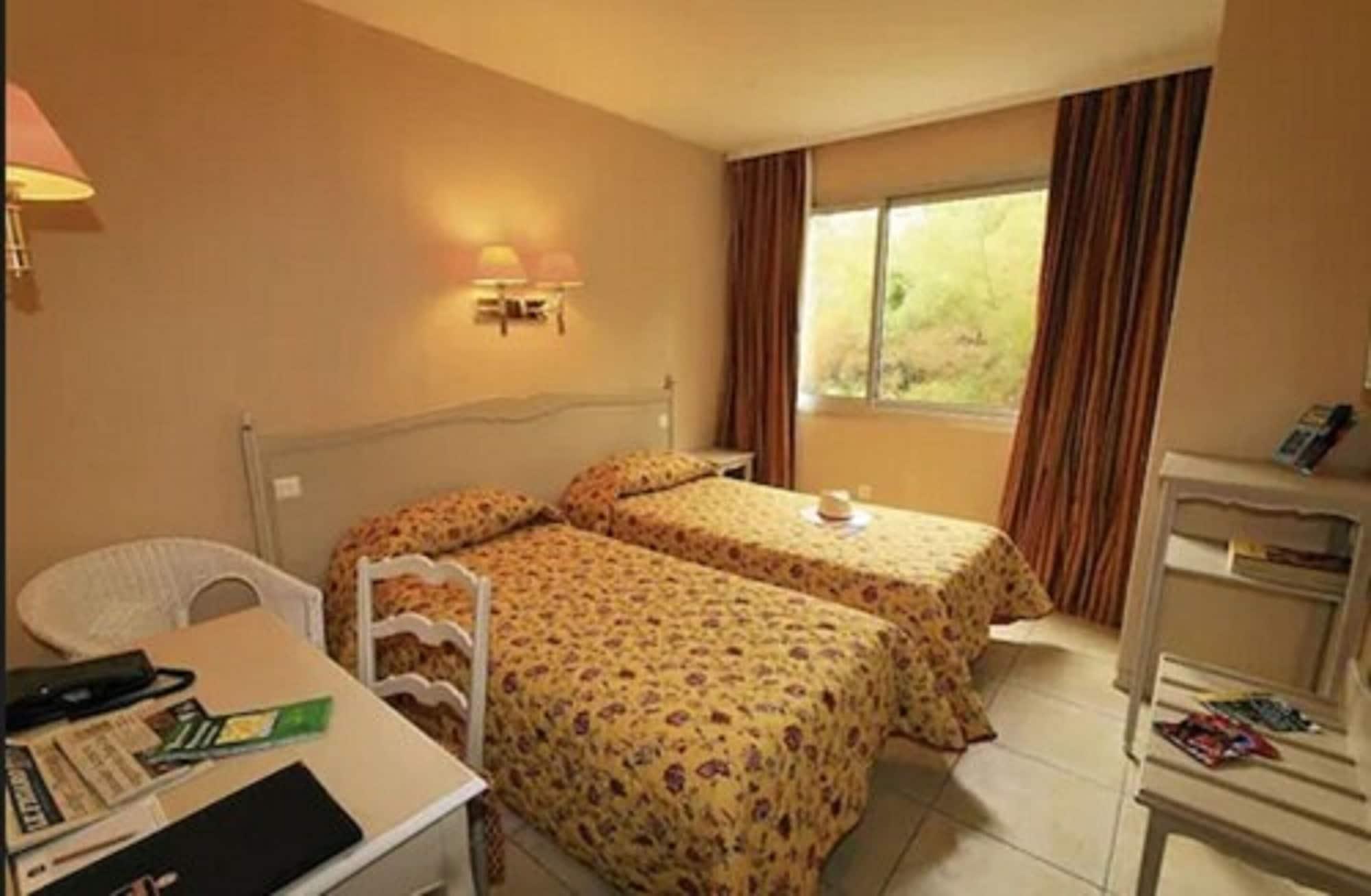 Logis Nimotel Cosy