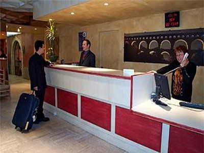 Logis Nimotel Cosy Hotel 3*